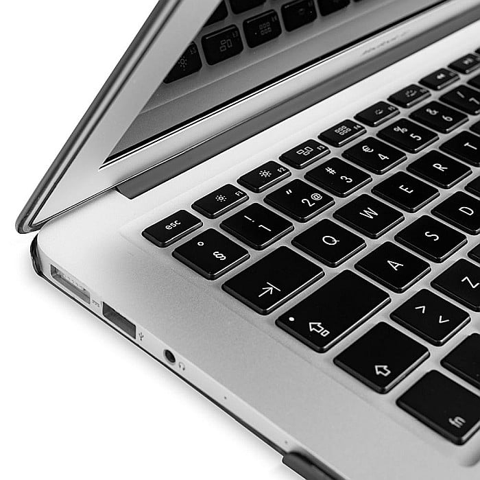 Carcasa de protectie pentru MacBook Air 13-inch A1369, A1466 - Negru Transparent Lucios [6]
