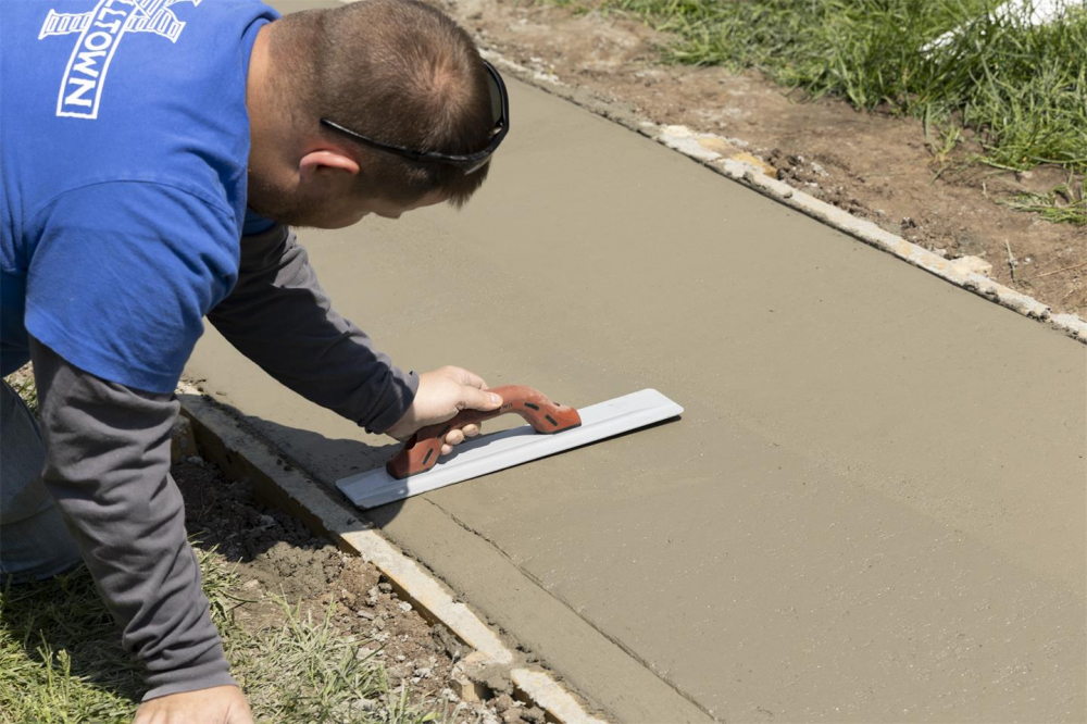 Gletiera de magneziu Marshalltown 145D tesita  40 x 7,5 cm [5]