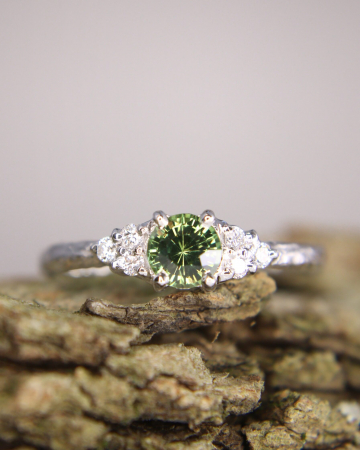 Logodnă - Inel de logodnă Cybel - Aur Alb 14K cu Safir Verde și Diamante