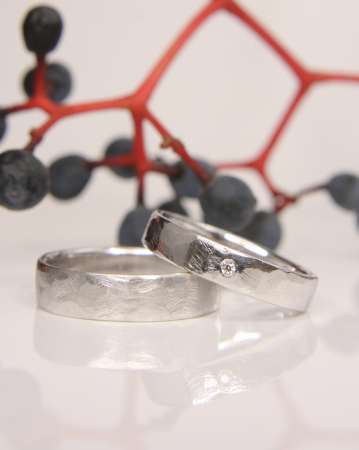 Verighete organice - Verighete Pluto -  Aur Alb 14K cu Diamant Natural