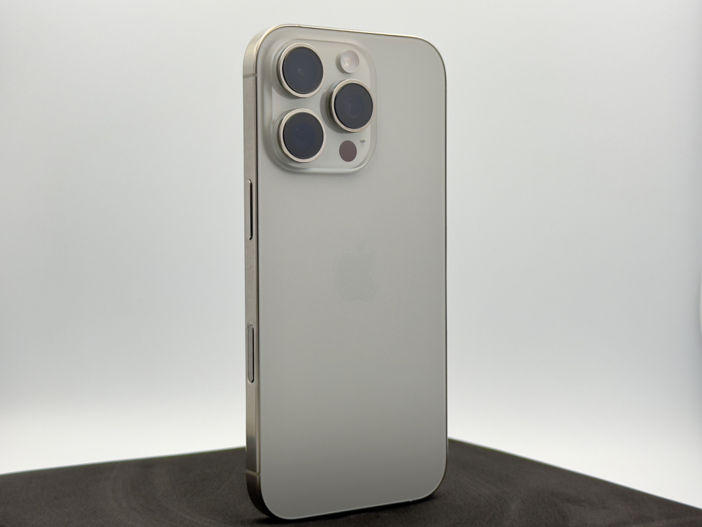 iPhone 16 Pro Max, Natural Titanium [5]