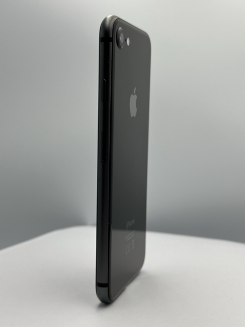 【美品】iPhone 8 64GB Space Grey本体 Amazon | 【整備済み品】 Apple iPhone 8 64GB スペースグレー SIM