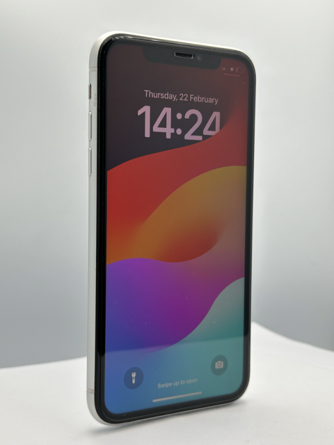 Apple iPhone Xr, 64GB, White, Foarte bun [5]