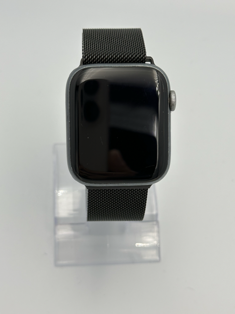 Apple Watch series 5, Space Black, 44MM [3]