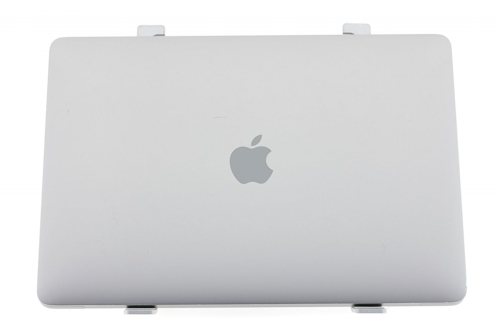 MacBook Pro 13″ Touch Bar 2019, i5 2.4 GHz, 256 GB Silver [2]