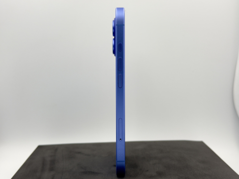 iPhone 16, Ultramarine [4]