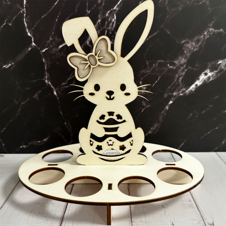 Decoratiuni - Suport din lemn pentru ouă cu iepuraș – decorațiune de Paște handmade