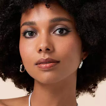 050 Fard de obraz AirBlush Glow Catrice [3]