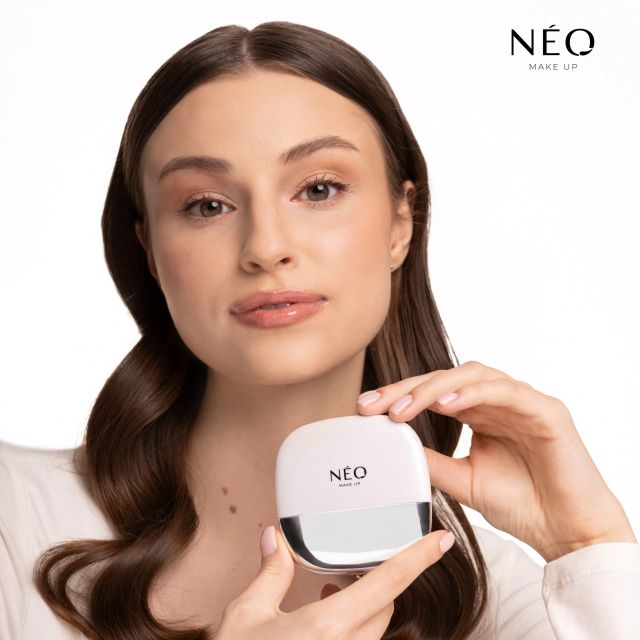 Pudră Compactă Satinată Intense Serum NEO 7 g [5]