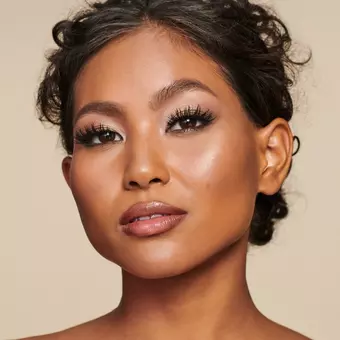 Better Than Fake Lips Volume Gloss 020 Dazzling Apricot [3]