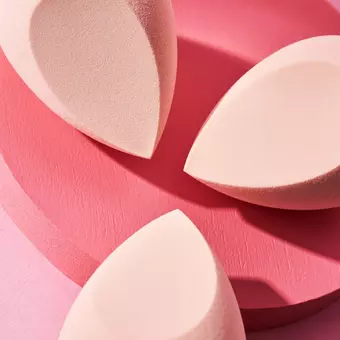 Buretel pentru machiaj MAKEUP AND BAKING Essence [2]