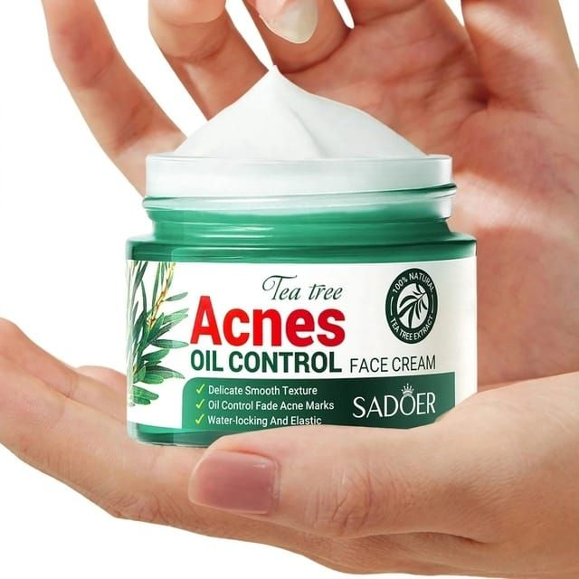 Cremă hidratantă și matifiantă pentru ten gras/mixt, predispus la acnee SADOER 50 g [2]