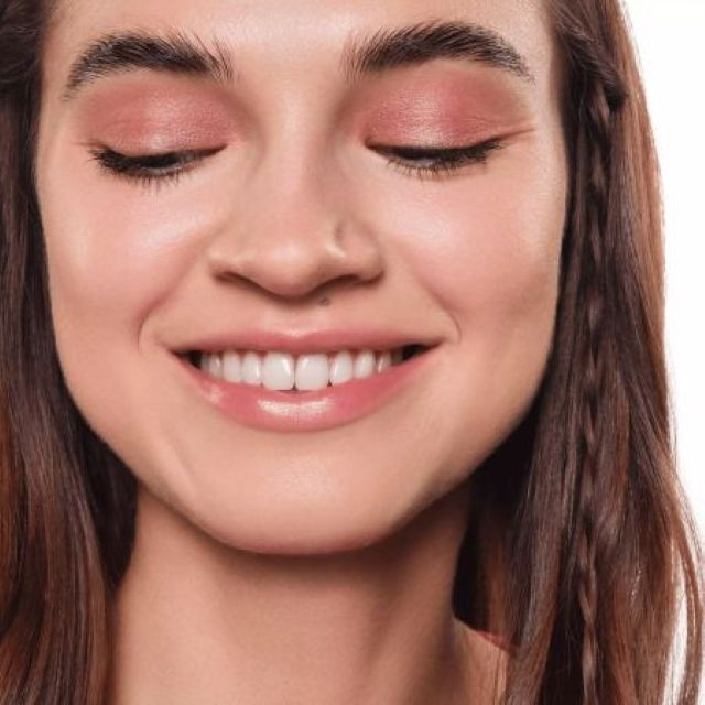 Fard de pleoape cremă 01 Rose Essence 5 g [4]