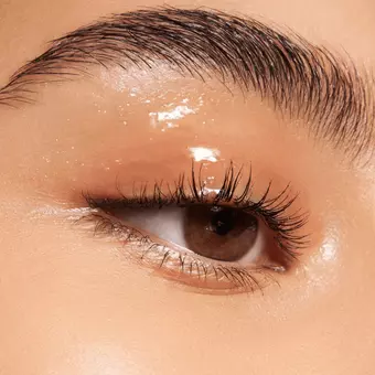 Fard de pleoape lichid Dewy EYE GLOSS Essence [3]