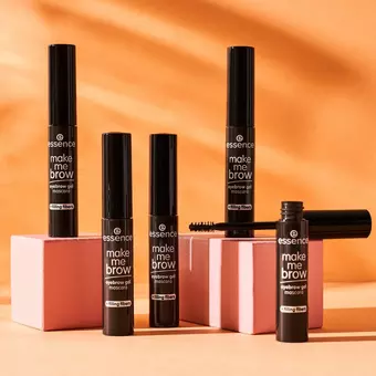 06 Mascara pentru sprancene MAKE ME BROW Essence [4]