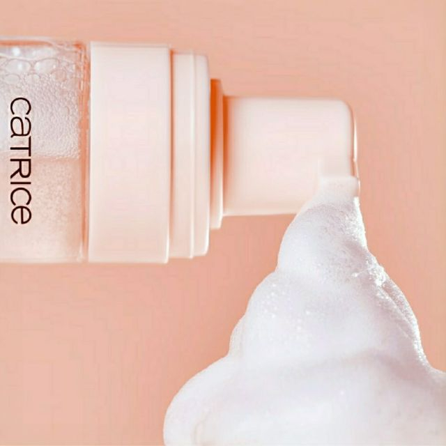 Primer spumă Soft Glam Foam Catrice 32.5 ml [3]
