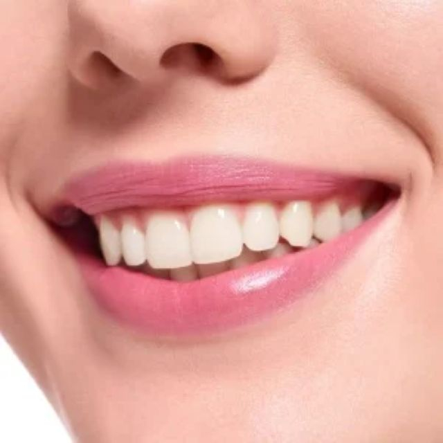 Ruj care iși schimbă culoarea Aura Points Essence 3.2 g [5]