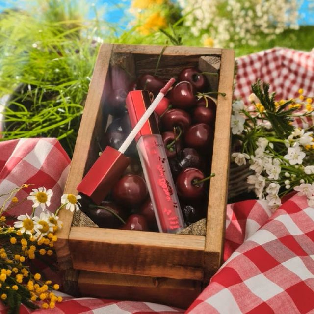 Ruj lichid mat SO CHERRY happy Essence 4 ml [3]