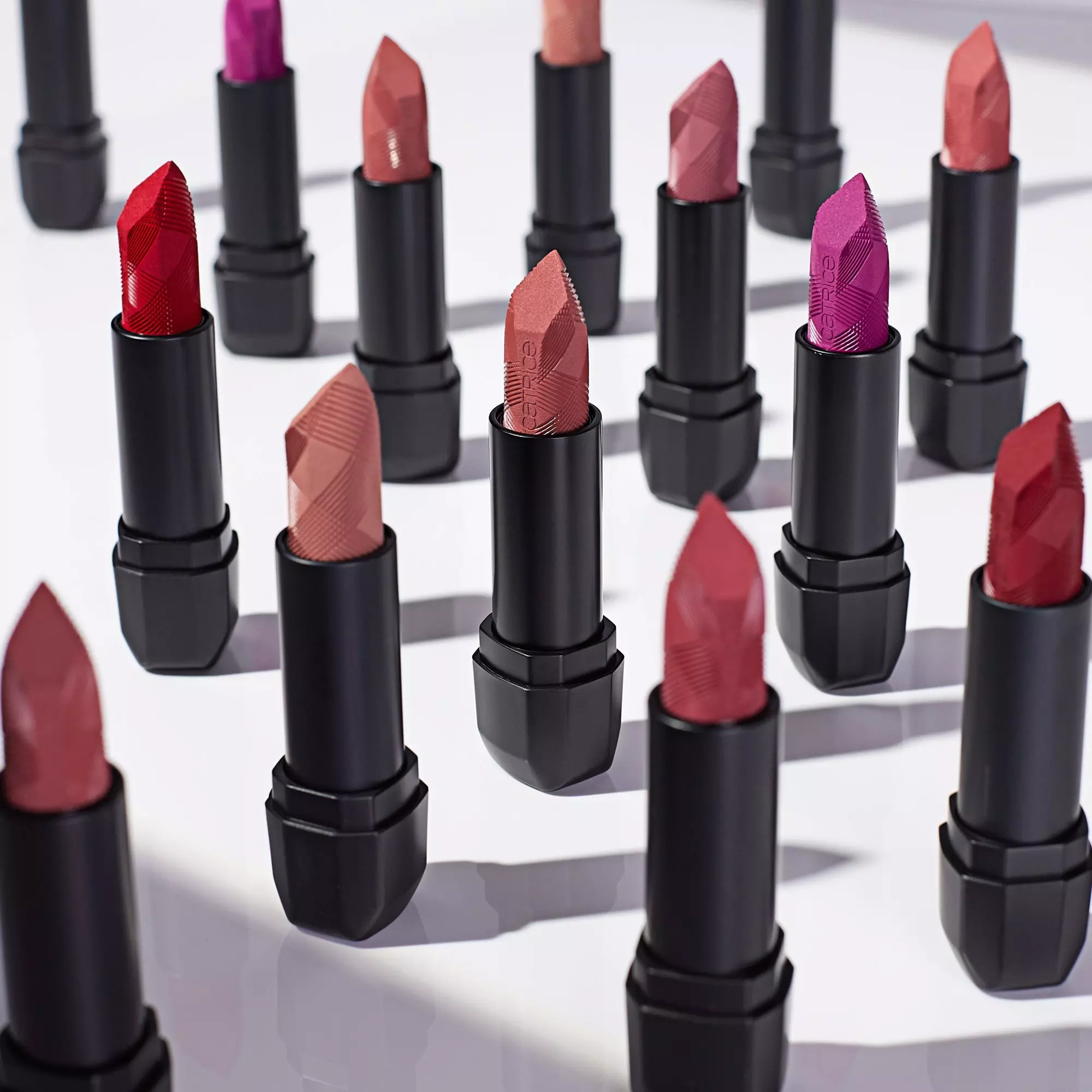 Ruj Scandalous Matte Catrice [5]