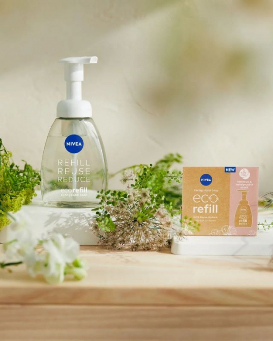 Recipient + Săpun de mâini Eco refill Nivea 14 g [2]