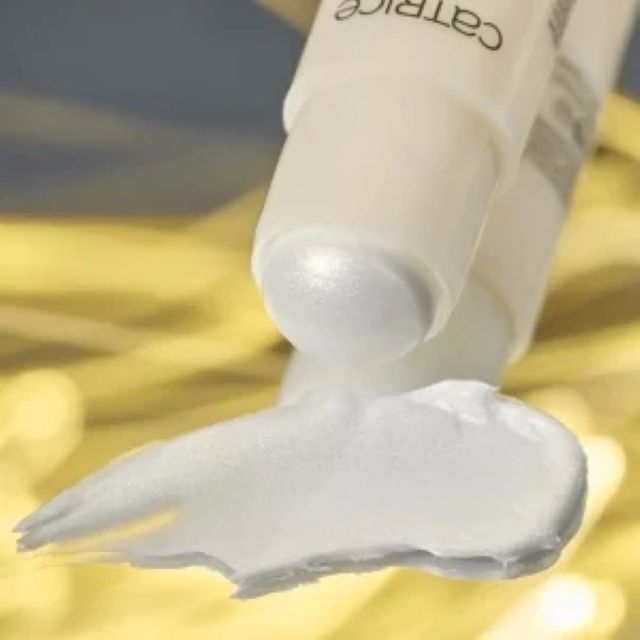 Stick iluminator Glass Like Catrice 5.3 g [3]