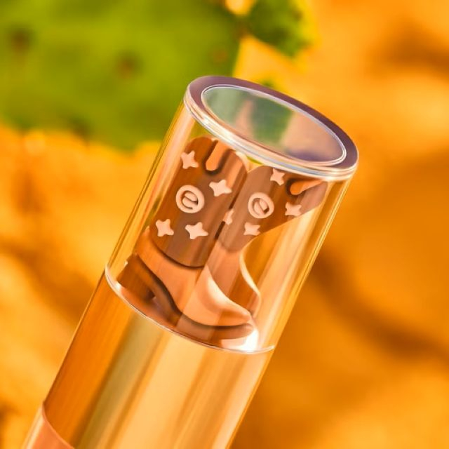 Ulei de buze tonifiant YEE HAW! Essence 5 ml [4]