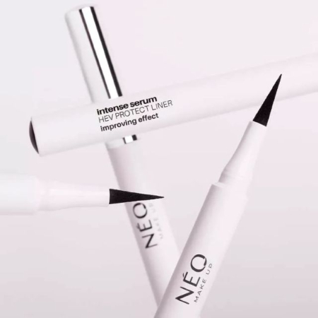 Tuș de ochi negru ultra-precis Intense Serum NEO [1]