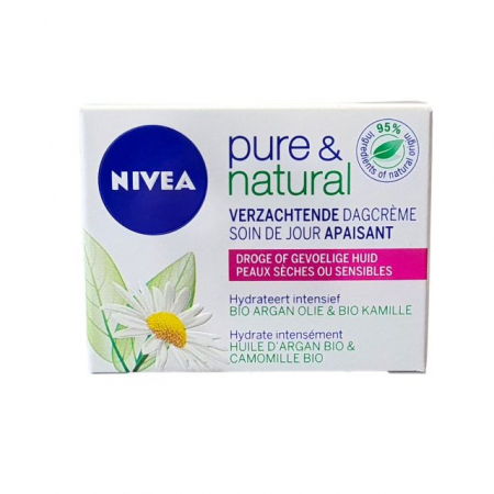Creme de zi / noapte - Cremă de zi pentru ten uscat și sensibil Nivea Pure & Natural 50 ml