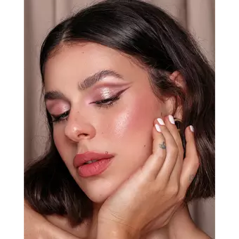 Mascara rezistent la apa Pure Volume [3]