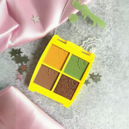 Fard pleoape - Paleta de Farduri pentru Pleoape 01 Ushas 7.2 g