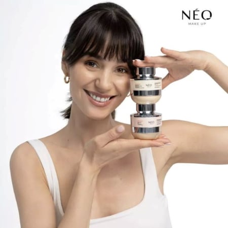 Pudră liberă iluminatoare TRANSPARENTĂ Intense Serum NEO 10 g [4]