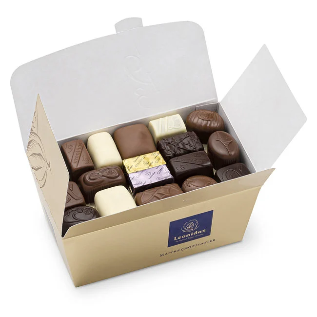 Ballotin Grand 750g ~ 48 Praline Asortate [1]