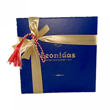 COLECTIA 1-8 MARTIE - Zanzibar Blue 16 Praline cu snur de martisor