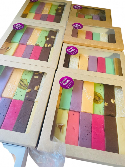 Cutie ciocolata de casa cu fructe 1300 g [4]