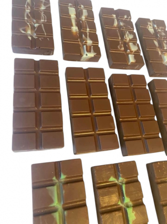 ciocolata dubai cu fistic si kataif 50 g [2]