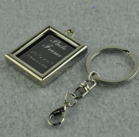 Cadouri pentru EA - Breloc metalic insertie foto dreptunghi - personalizabil