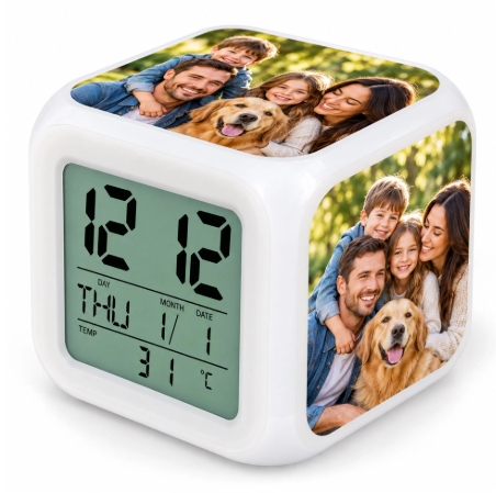 Diverse de Personalizat - Ceas digital cu alarma si lumina de veghe personaliza - CUB