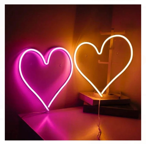 Lampa LED Inima Fucsia Neon cu USB 36.3x29cm [1]