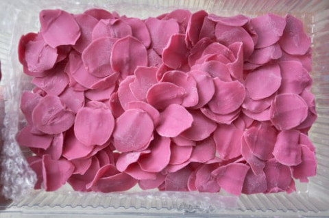 Decor ciocolată - Rose petals pink - 4.5 x 3 cm - 150Buc [2]