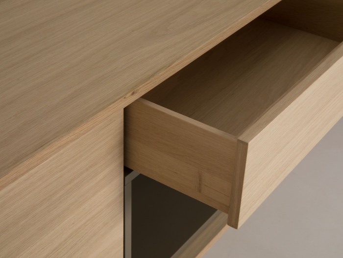 Bufet 2 usi 2 sertare Treviso 240cm, lemn de stejar, picioare metalice, feronerie cu amortizare, multiple finisaje disponibile, stil contemporan [16]