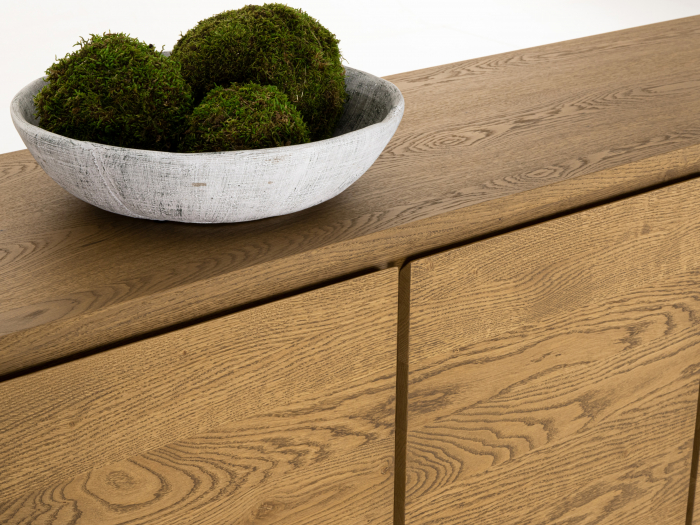 Bufet 4 usi Kiss 203cm, lemn de stejar, soclu 3cm, feronerie cu amortizare, multiple finisaje disponibile, stil minimalist [3]