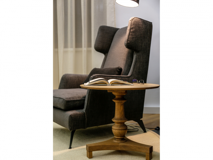 Masuta cafea rotunda Cleo D60cm, lemn masiv de stejar, mutiple finisaje disponibile, stil clasic [5]