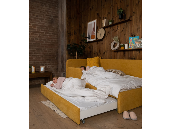 Pat pentru copii tapitat Bari 2, cu laterala de protectie, sertare pentru depozitare, picioare plastic 3cm, stil contemporan, personalizabil [11]