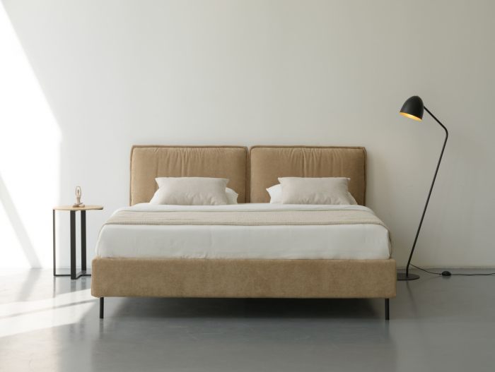 Pat tapitat Alba 1 cu tablie inalta, lada depozitare, somiera metalica, picioare metalice 10cm, laterale dehusabile, stil modern, personalizabil [8]