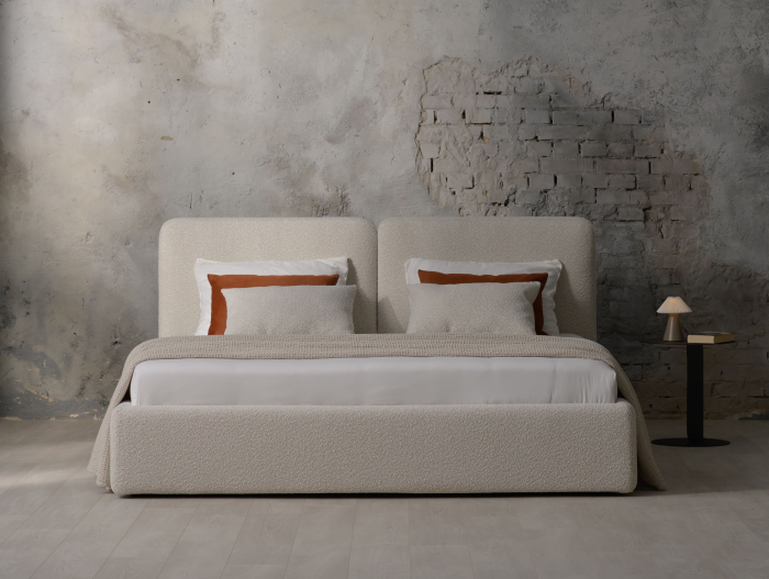 Pat tapitat Elim 2 cu tablie inalta capitonata, lada depozitare, somiera metalica, picioare plastic 3cm, laterale dehusabile, stil modern, personalizabil [47]