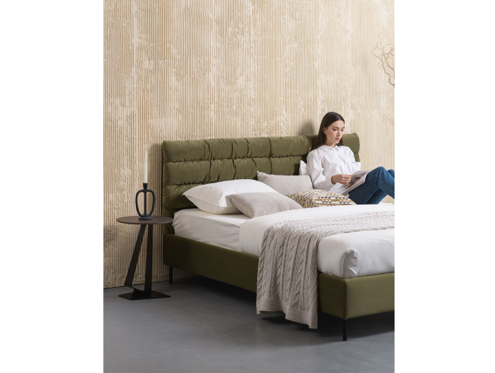 Pat tapitat Narni 1 cu tablie inalta, lada depozitare, somiera metalica, picioare metalice 10cm, laterale dehusabile, stil modern, personalizabil [13]