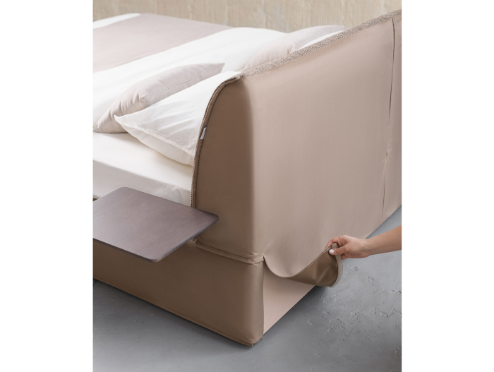 Pat tapitat Novara cu tablie inalta, lada depozitare, somiera metalica, picioare metalice 11cm, laterale dehusabile, stil modern, personalizabil [9]