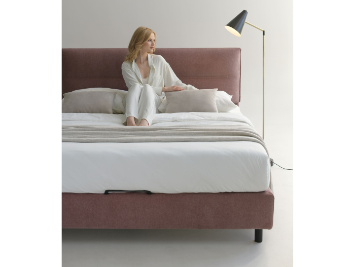 Pat tapitat Salerno cu tablie inalta, lada depozitare, somiera metalica, picioare metalice 10cm, laterale dehusabile, stil modern, personalizabil [23]