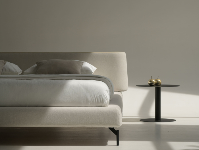 Pat tapitat Vertigo cu tablie inalta capitonata, picioare metal 16cm, laterale dehusabile, stil contemporan, personalizabil [21]