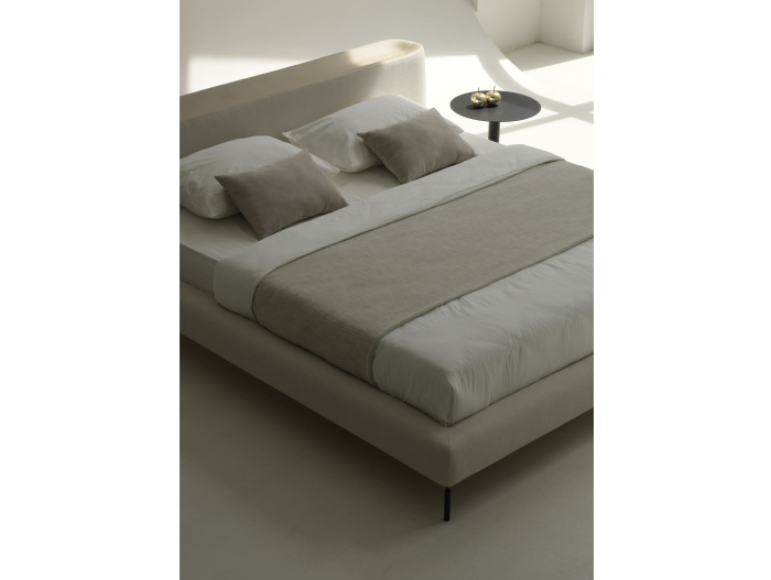 Pat tapitat Vertigo cu tablie inalta capitonata, picioare metal 16cm, laterale dehusabile, stil contemporan, personalizabil [22]